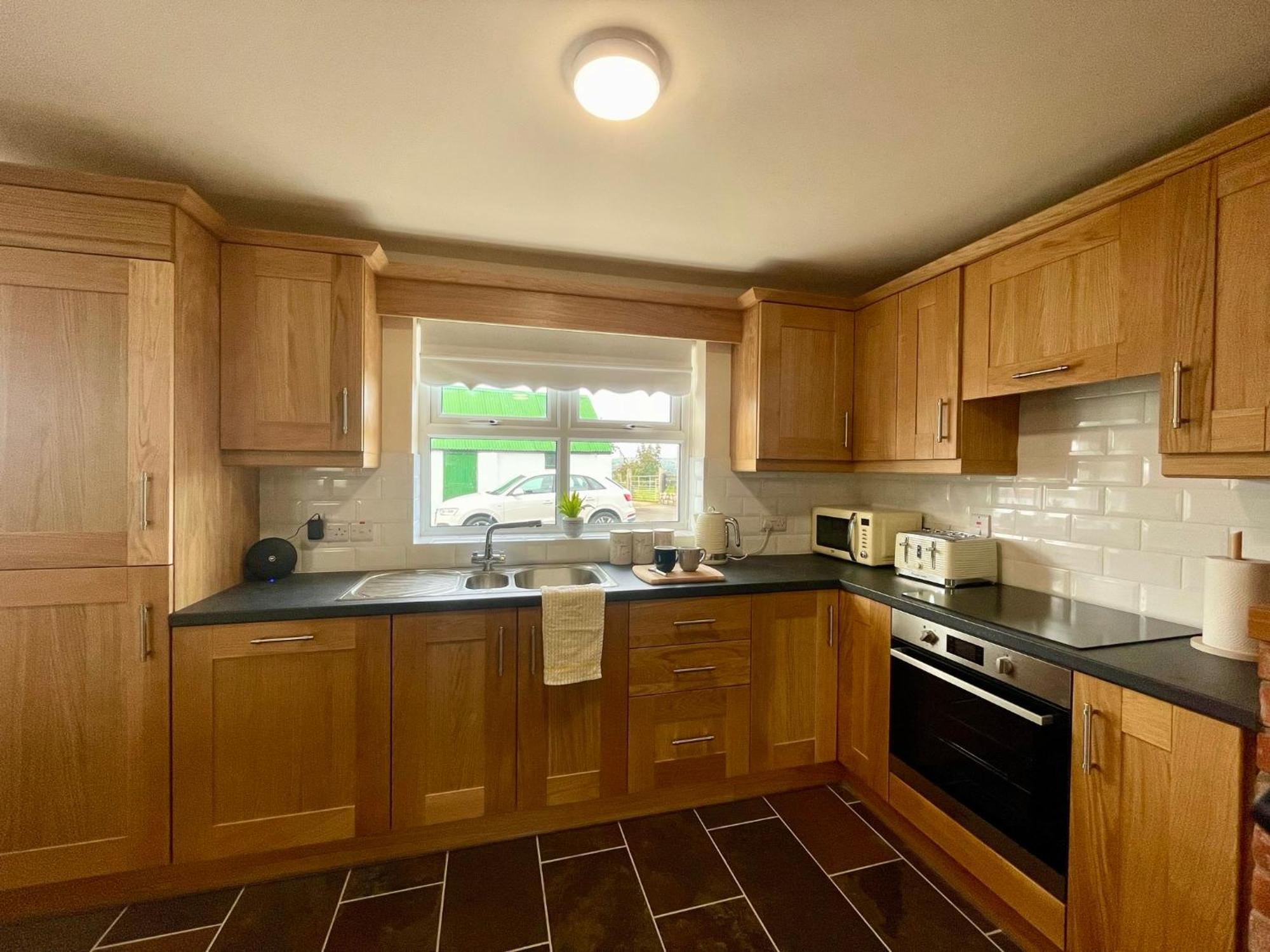 Tergoland Barn, A Rustic Countryside Retreat Appartement Dungiven